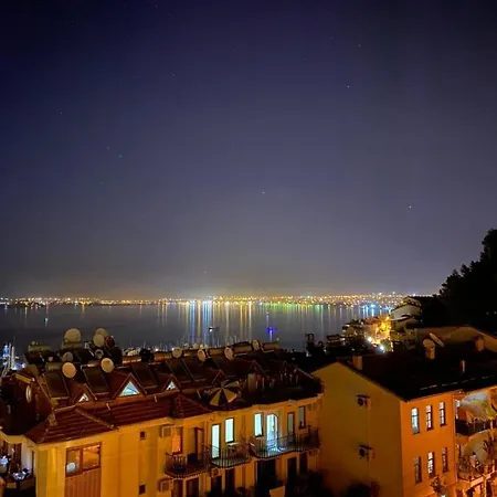 Terrace Flat With Amazing View 公寓 *