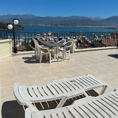 公寓 Terrace Flat With Amazing View 费特希耶